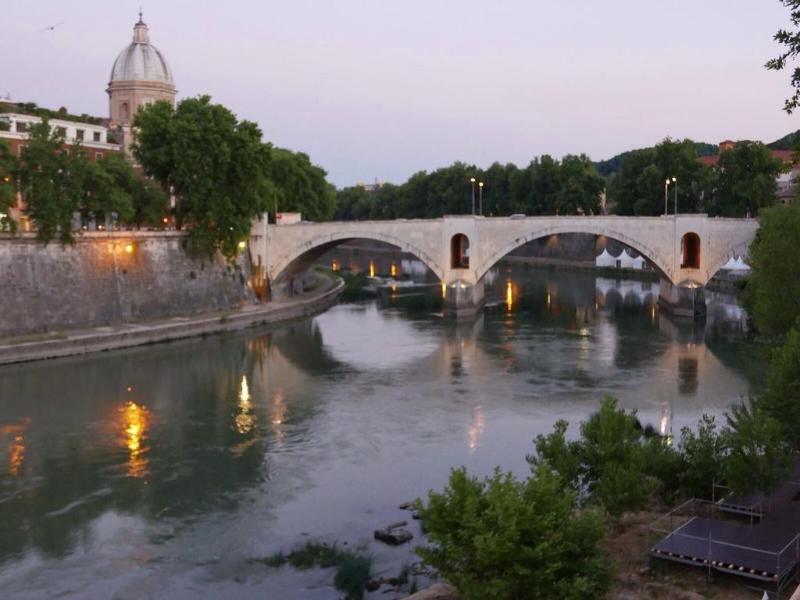 רומא Al Ponte Del Papa B&B מראה חיצוני תמונה